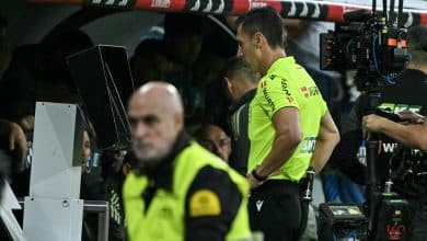 الحكم سيزار سوتو جادو - الكلاسيكو - ريال مدريد - برشلونة - المصدر (Getty images)