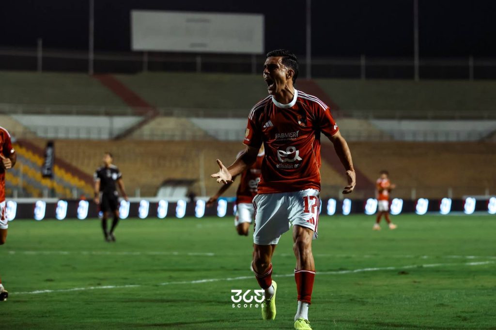 أشرف بن شرقي - الأهلي - تصوير: مصطفى الشحات