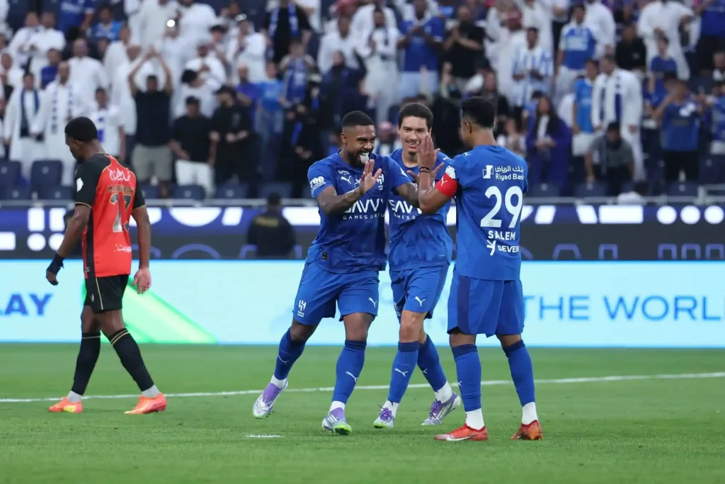ما القناة الناقلة لمباراة الهلال ضد الفتح وأين تشاهد مباريات كأس الملك السعودي مجانًا؟