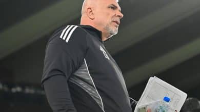 كوزمين أولاريو مدرب الإمارات- المصدر: الحساب الرسمي لمنتخب الإمارات