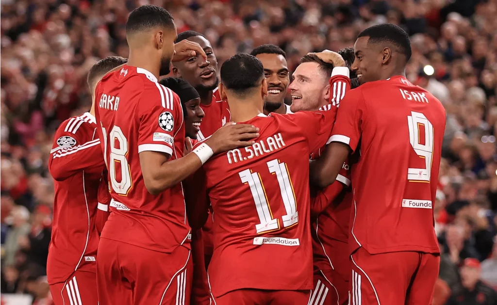 ما القناة الناقلة لمباراة ليفربول ضد آيندهوفن وأين تشاهد مباريات دوري أبطال أوروبا؟