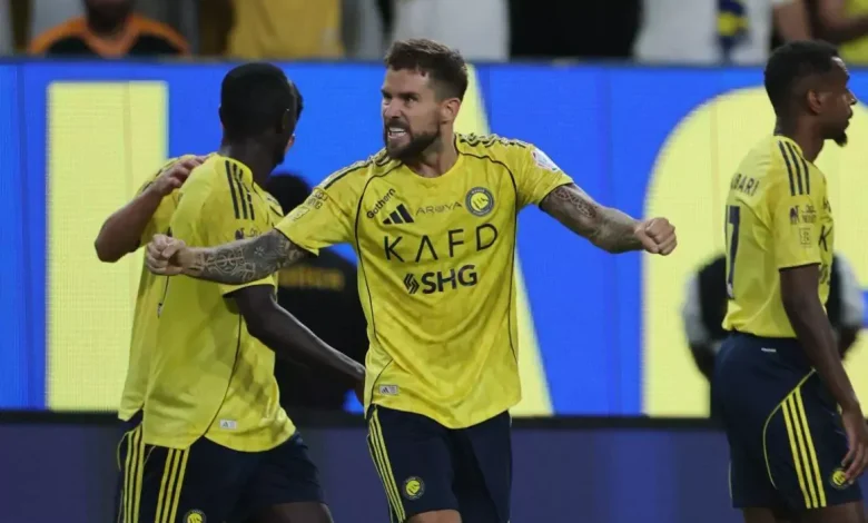 ما القناة الناقلة لمباراة النصر ضد الاتفاق وأين تشاهد مباريات الدوري السعودي مجََانًا؟