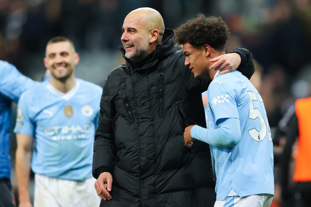 بيب جواديولا - أوسكار بوب -مانشستر سيتي - المصدر (Getty images)