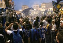 جماهير إنتر ميلان تحتفل بهبوط يوفنتوس - المصدر (Getty images)