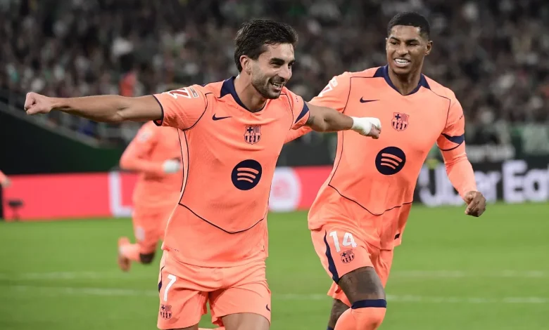 ما القناة الناقلة لمباراة برشلونة ضد أوساسونا وأين تشاهد مباريات الدوري الإسباني؟