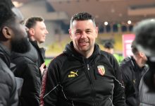 بشراكة مغربية.. بيير ساجا مدرب خرج من الظل ليقود لانس إلى الحلم الكبير