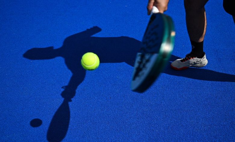 لعبة البادل- المصدر (Getty images)