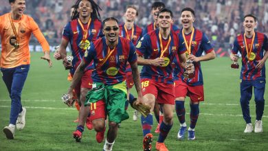 رافينيا - حوليس كوندي - جيرارد مارتين - برشلونة - المصدر (Getty images)