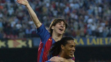 ليونيل ميسي - رونالدينيو - برشلونة - المصدر (Getty images)