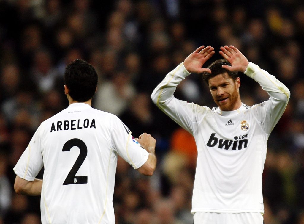 ألفارو أربيلوا - تشابي ألونسو - المصدر (Getty images)