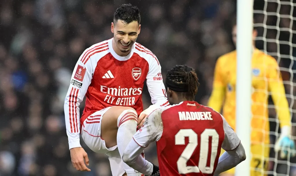 القنوات الناقلة لمباراة أرسنال ضد ليدز يونايتد بالجولة 24 من الدوري الإنجليزي