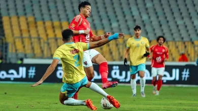ما القناة الناقلة لمباراة الأهلي ضد الإسماعيلي وأين تشاهد الدوري المصري مجانًا؟