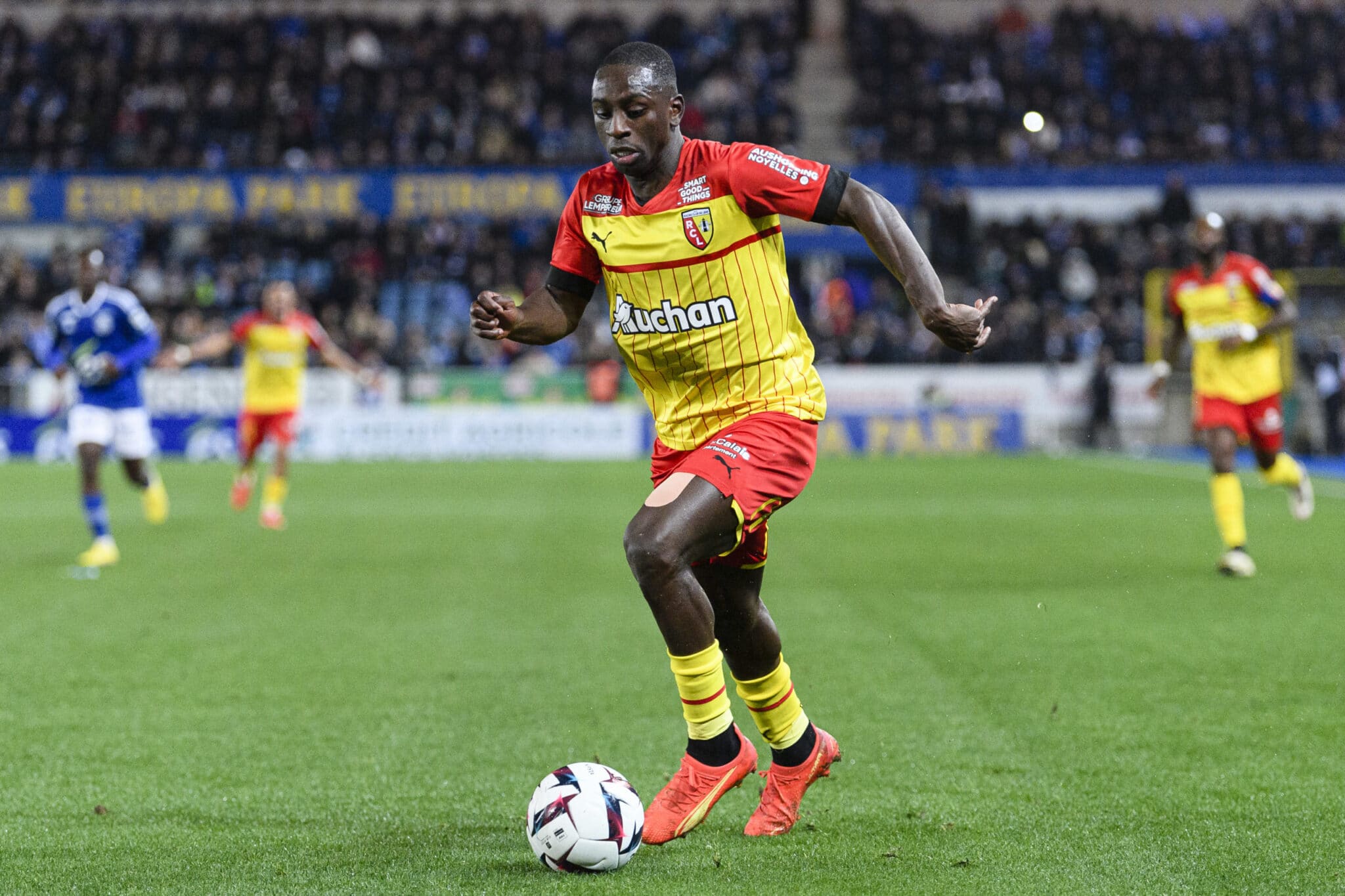 Deiver Machado podría salir del Lens