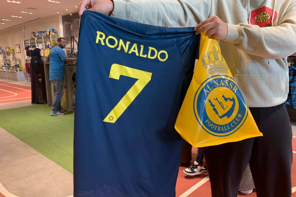 Cristiano Ronaldo está listo para debutar con el número 7 del Al-Nassr.