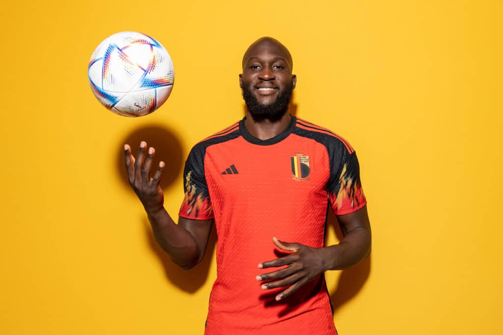 Bélgica vs Rumanía: Romelu Lukaku tuvo una tarde para el olvido en el triste debut de la Eurocopa, siendo señalado por la afición  (Photo by Shaun Botterill - FIFA/FIFA via Getty Images)