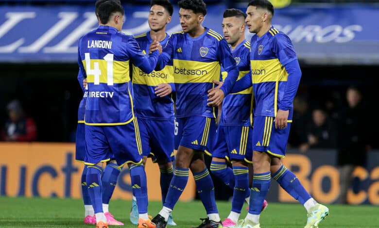 Exequiel Zeballos of Boca Juniors celebrates after scoring the team's  News Photo - Getty Images