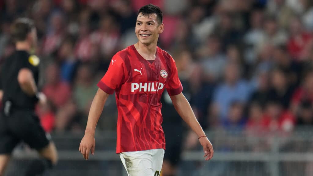 Hirving Lozano PSV 2023 mexicanos en europa