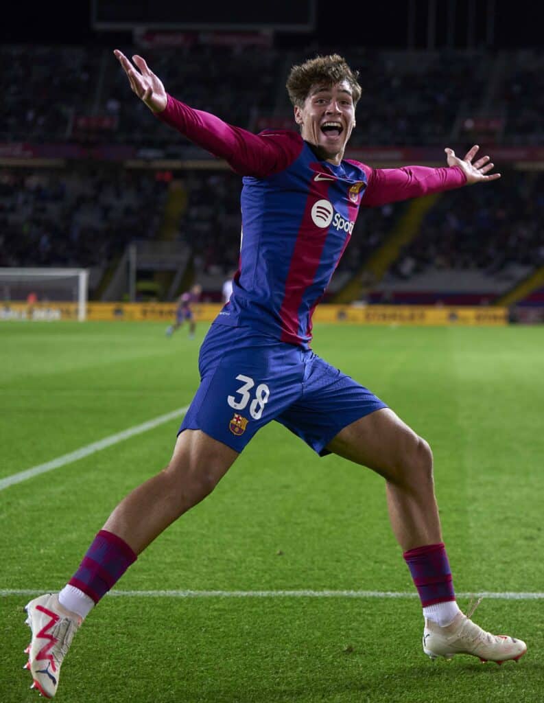 Marc Guiu y un día histórico con el Barcelona en La Liga. Foto: Getty Images.