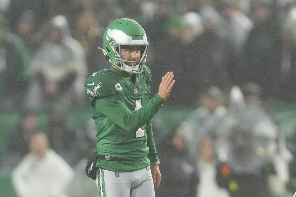 Jake Elliot con un decisivo gol de campo que entra en la historia de la NFL