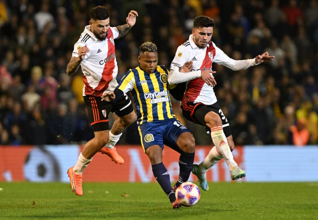 Jaminton Campaz Trofeo de Campeones