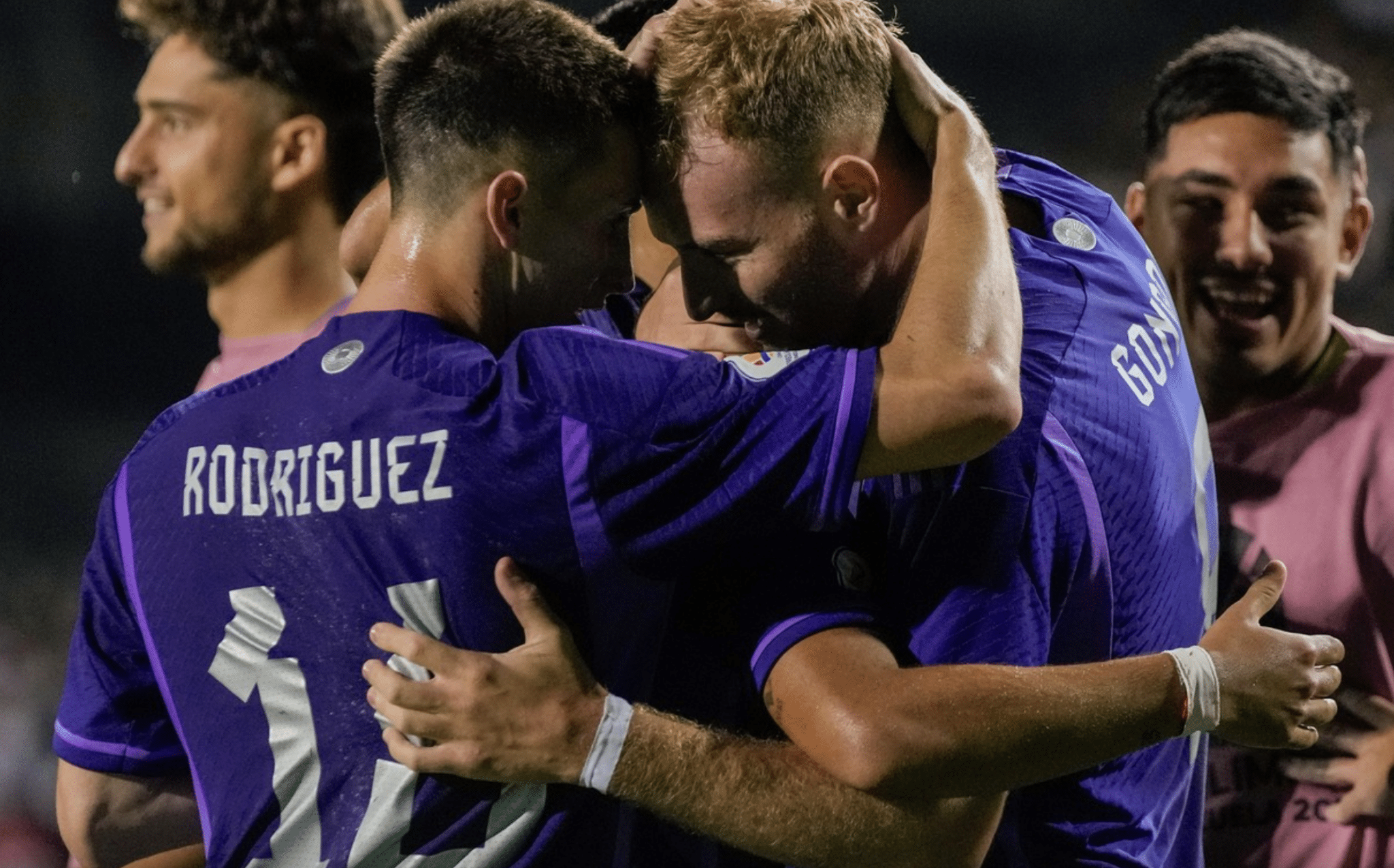 Gondou sigue entre los suplentes, aunque es el goleador argentino en el Preolímpico 2024.