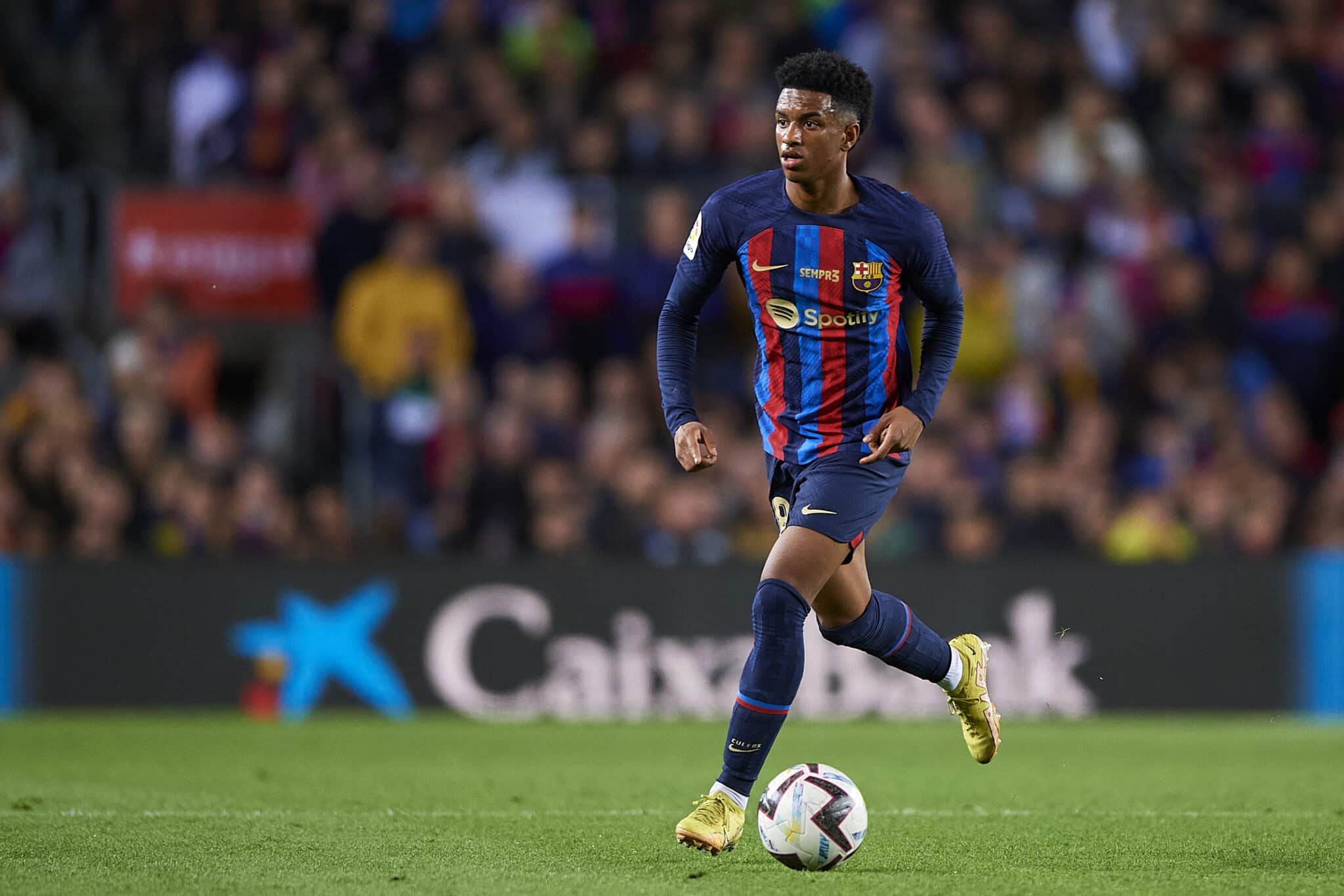 Alejandro Baldé lesionado en el Barcelona hoy