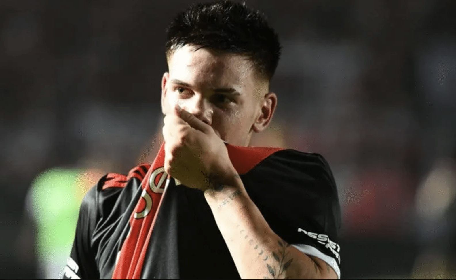 Franco Mastantuono, la nueva joya de River, que ahora no tiene lugar.