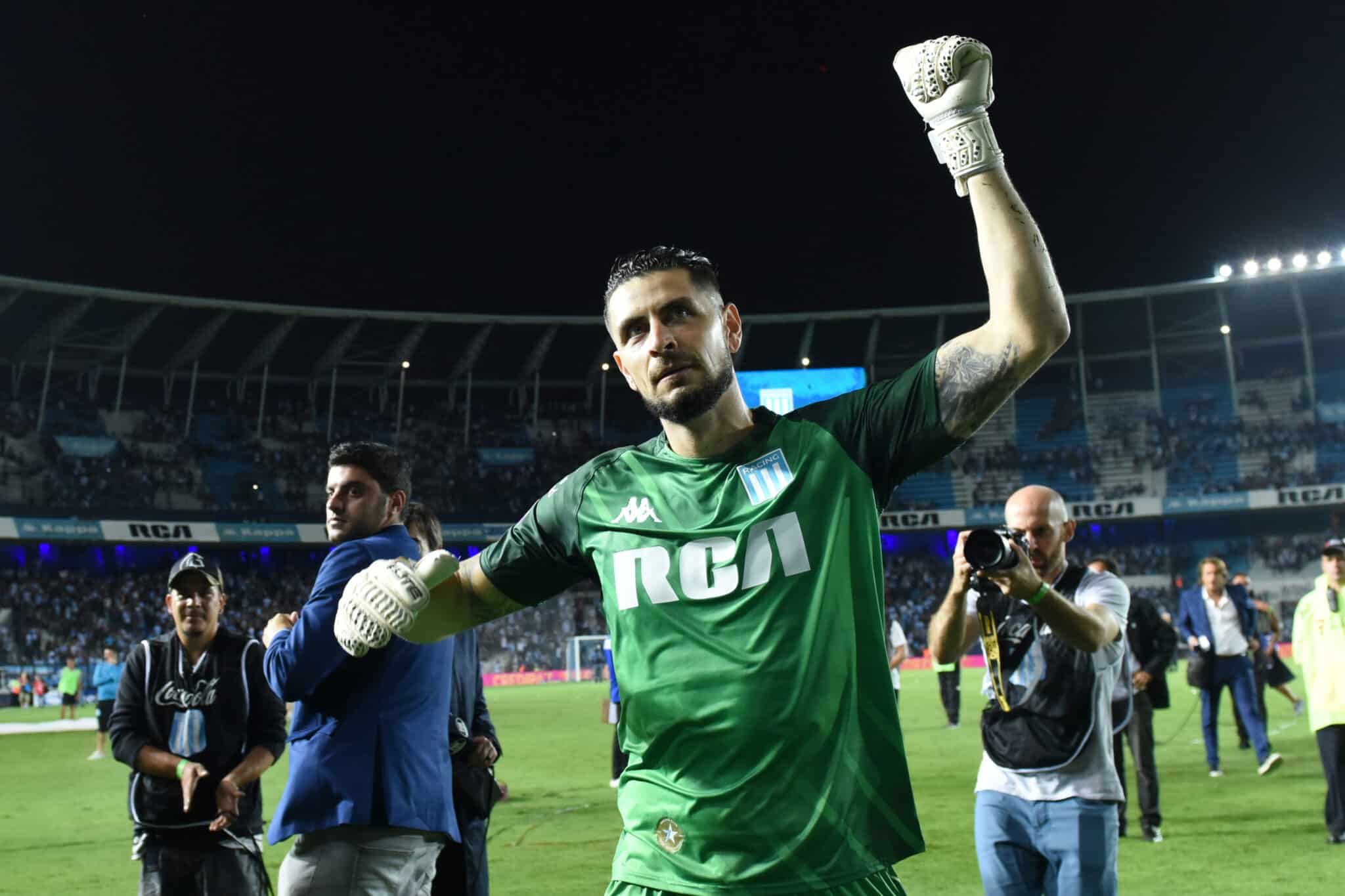 ¿Que pasó con Gabriel Arias? No ataja en Racing vs Boca