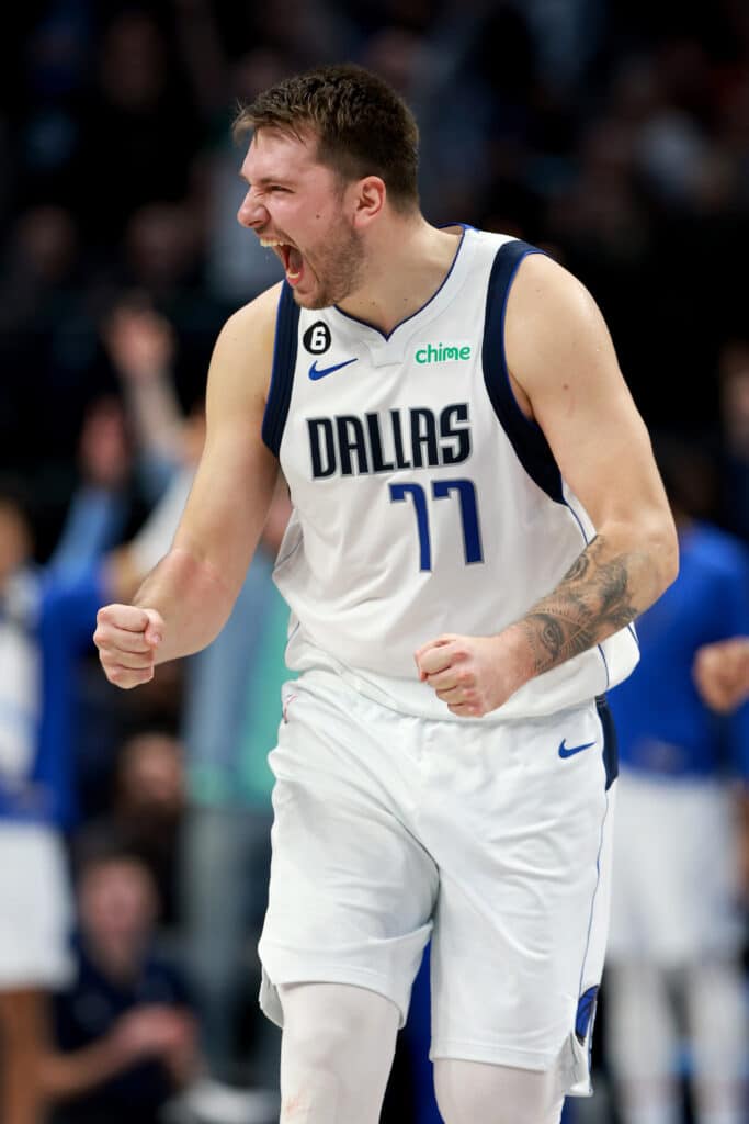 Luka Doncic es la clave del Celtics vs Mavericks. NOTE TO USER: User expressly acknowledges and agrees that, by downloading and or using this photograph, User is consenting to the terms and conditions of the Getty Images License Agreement. (Photo by Tom Pennington/Getty Images)