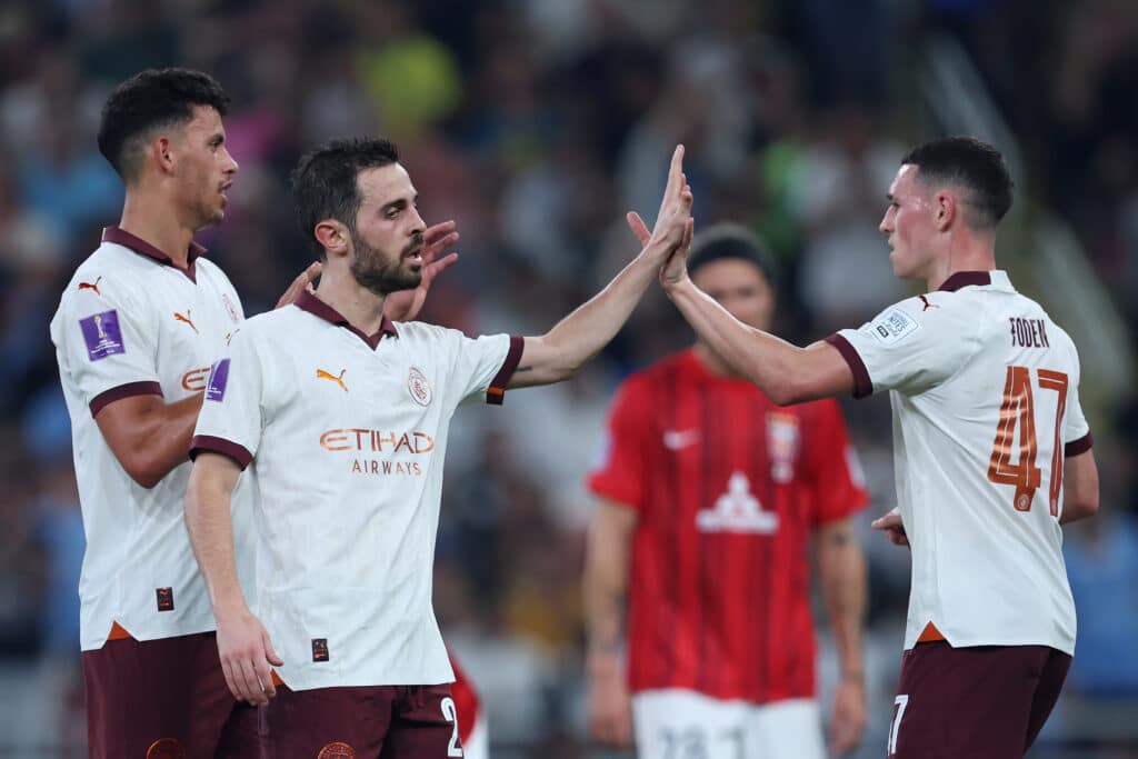 Phil Foden podría ser una de las claves en el Manchester City vs Chelsea. (Photo by Yasser Bakhsh - FIFA/FIFA via Getty Images)
