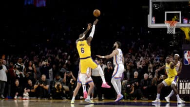 LeBron James cumplió un nuevo récord en la historia de la NBA.