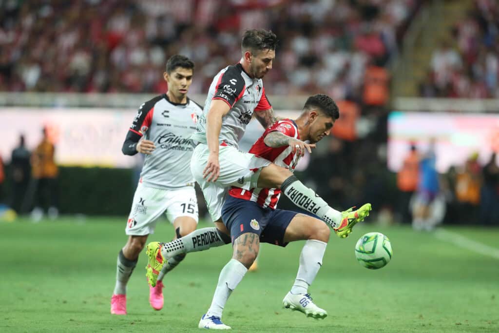 Clásico Tapatío Chivas vs Atlas Liga MX Victor Guzman