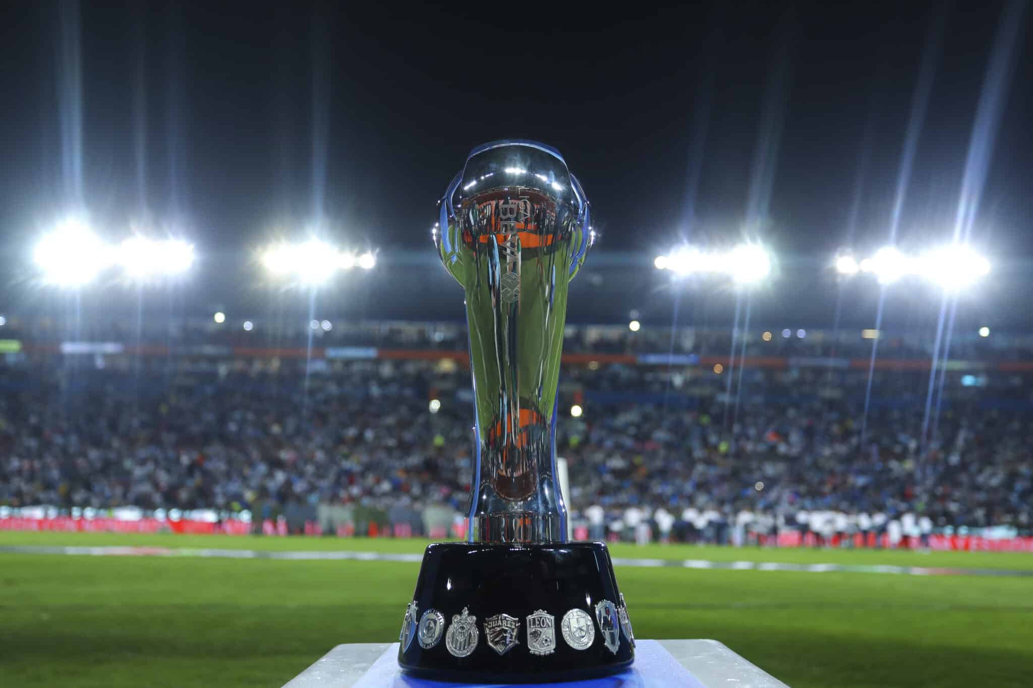 Trofeo de la Liga MX final empate