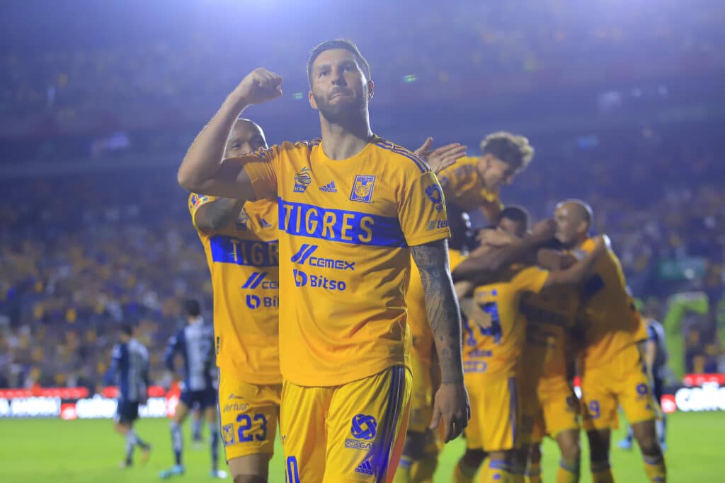 Tigres vs Monterrey: Es casi un hecho que André Pierre Gignac no estará en el Clásico Regio, lo cual es una dura baja para el equipo local.. (Photo by Alfredo Lopez/Jam Media/Getty Images)