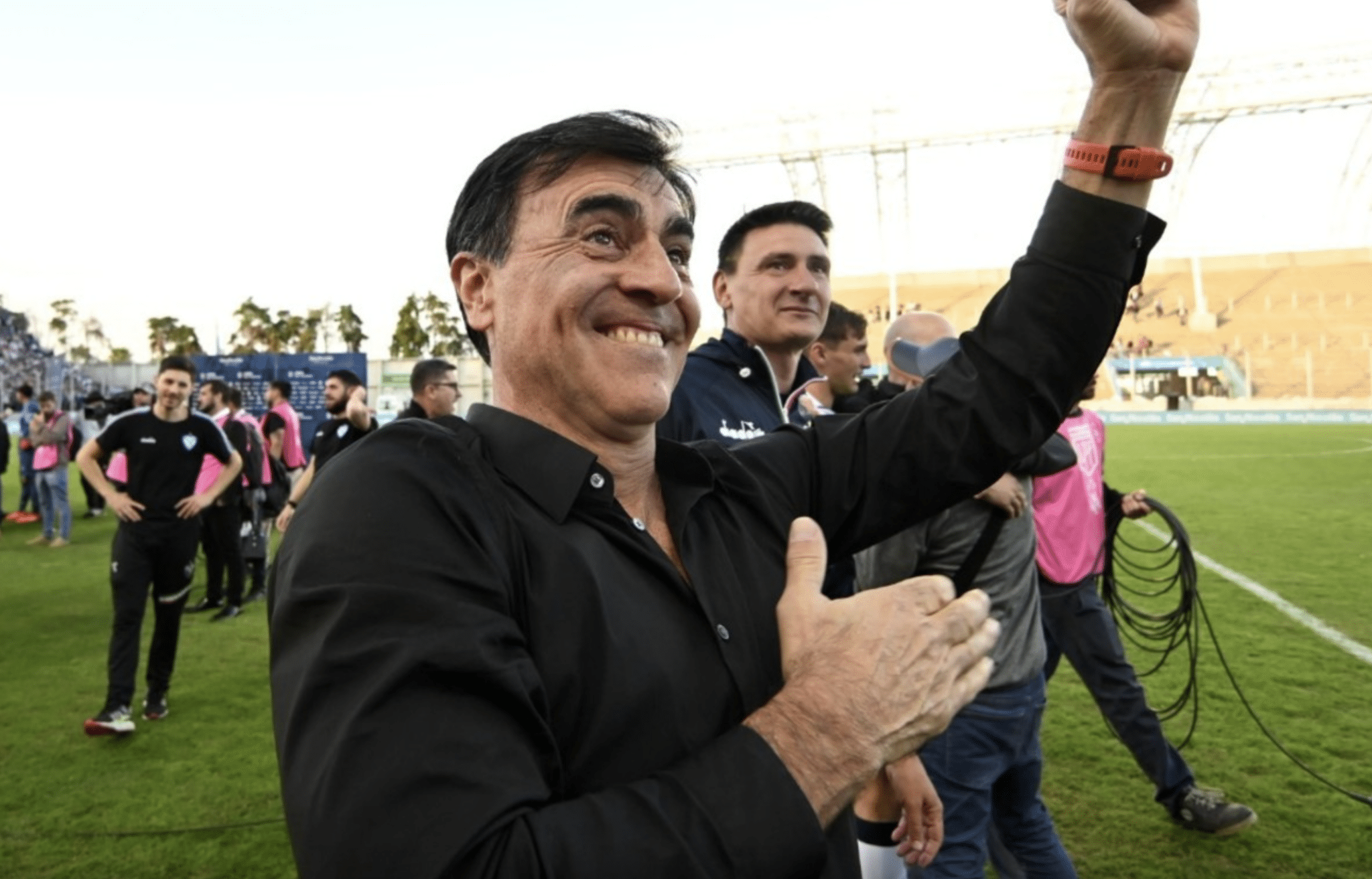 Gustavo Quinteros puede ser el nuevo técnico de América de Cali