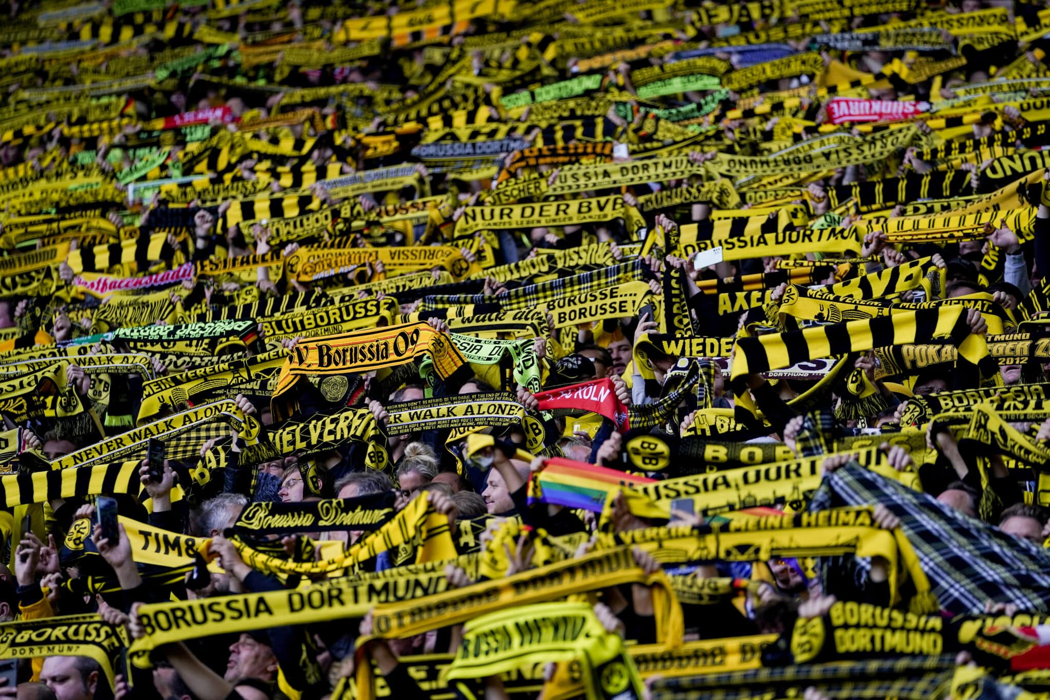 final de la champions trofeo. hoy borussia dortmund vs sporting