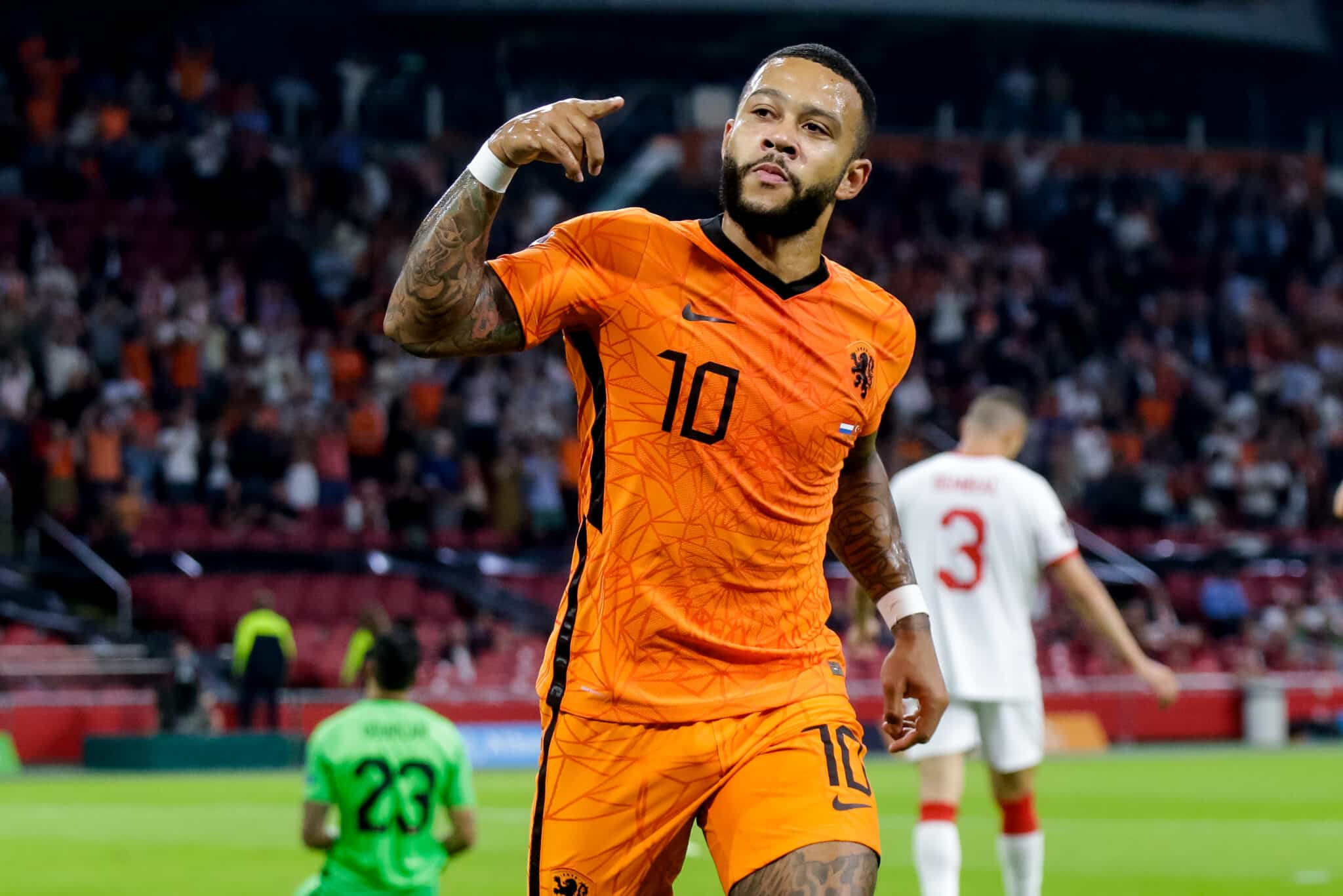 Holanda vs Inglaterra Memphis Depay