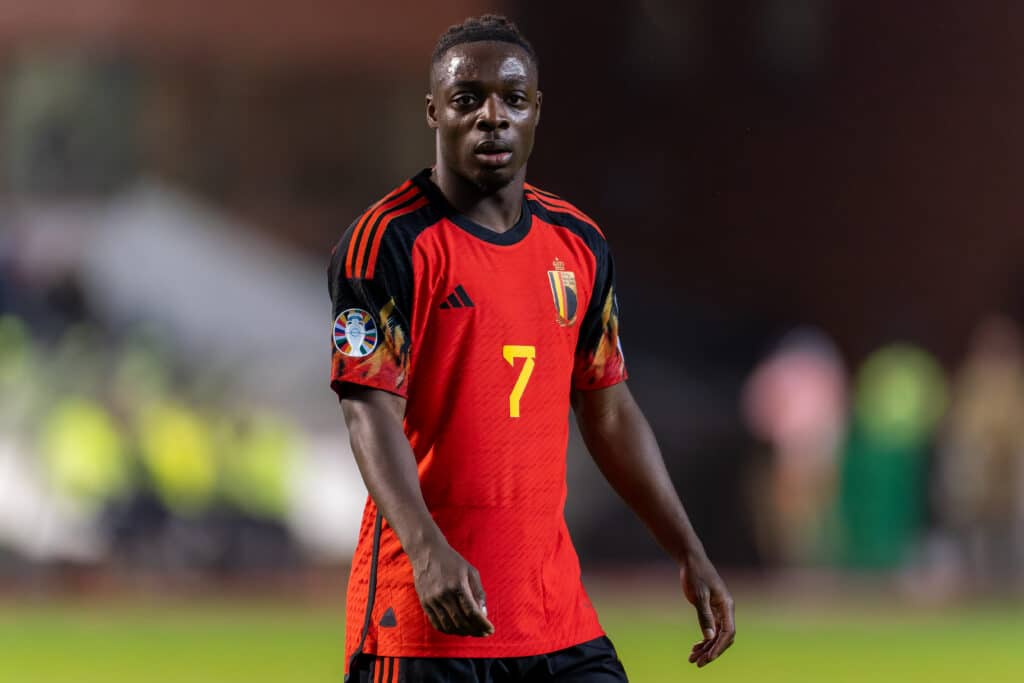 Bélgica vs Rumania Jeremy Doku