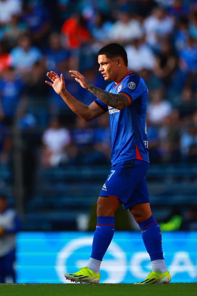 cruz azul fichajes más caros Gabriel Fernandez