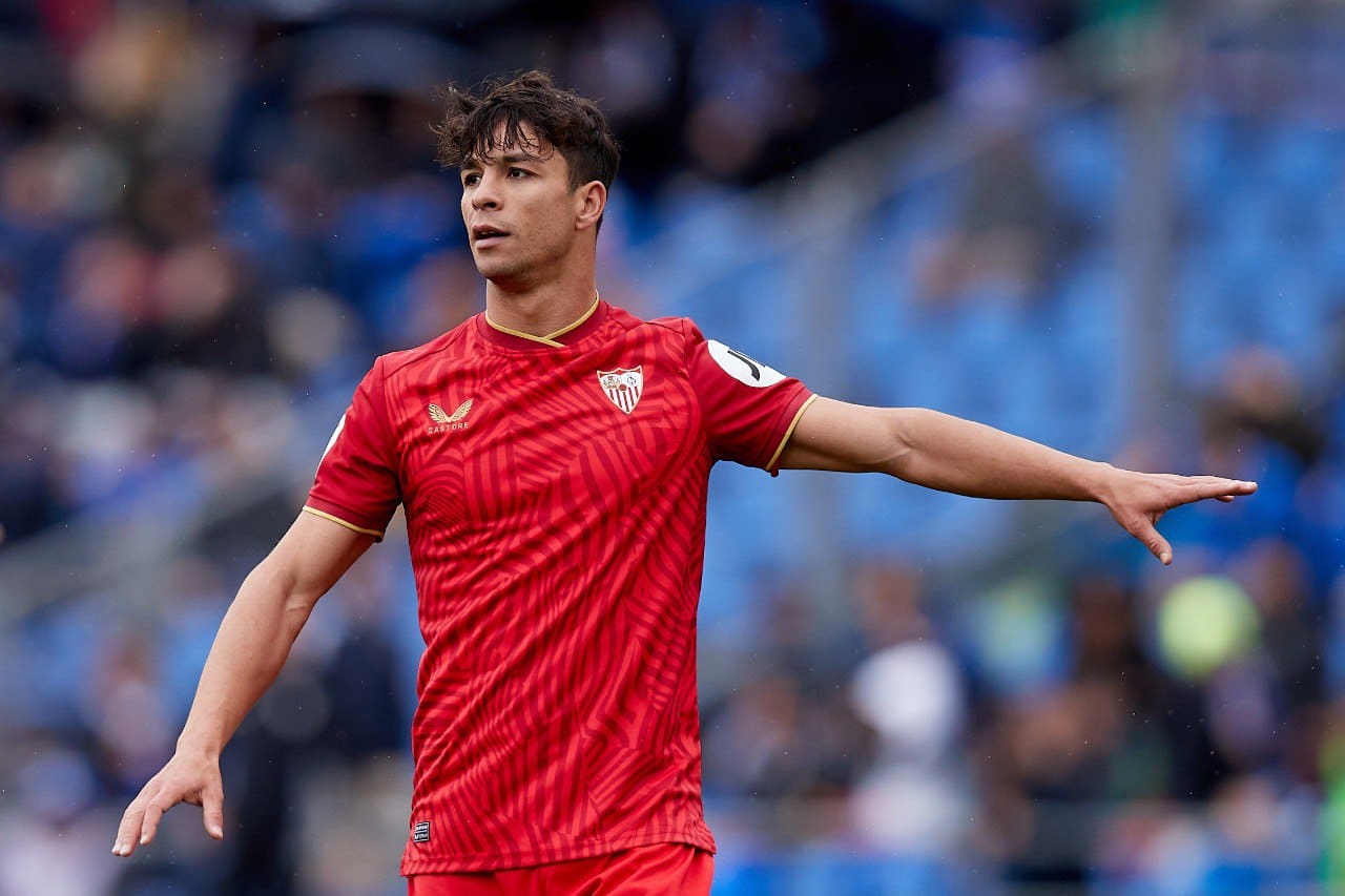 Monterrey se refuerza con Oliver Torres
