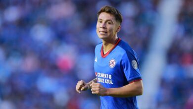 Rodrigo Huescas con Cruz Azul