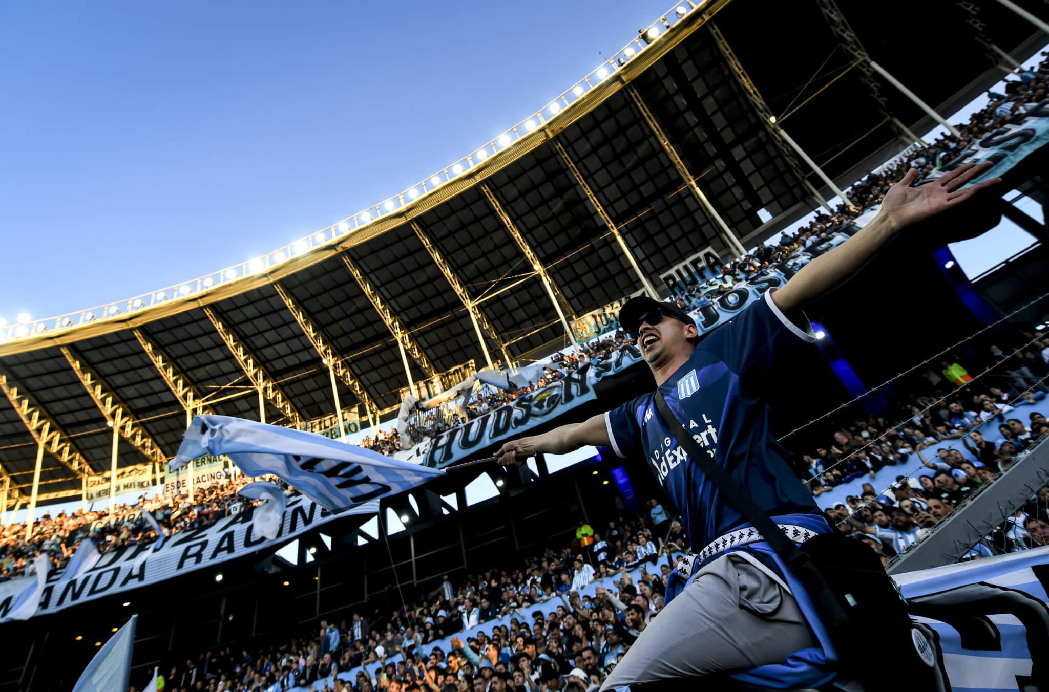 Athletico Paranaense vs Racing es una llave que comenzará en Curitiba y se definirá en Avellaneda.