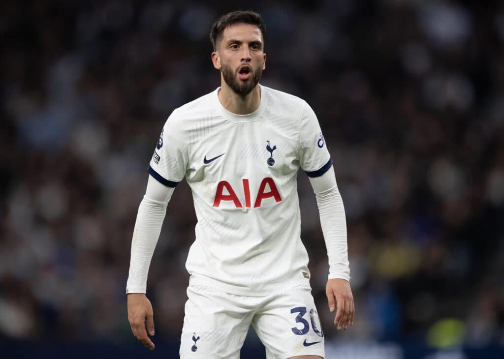 Manchester United vs tottenham con bentancur