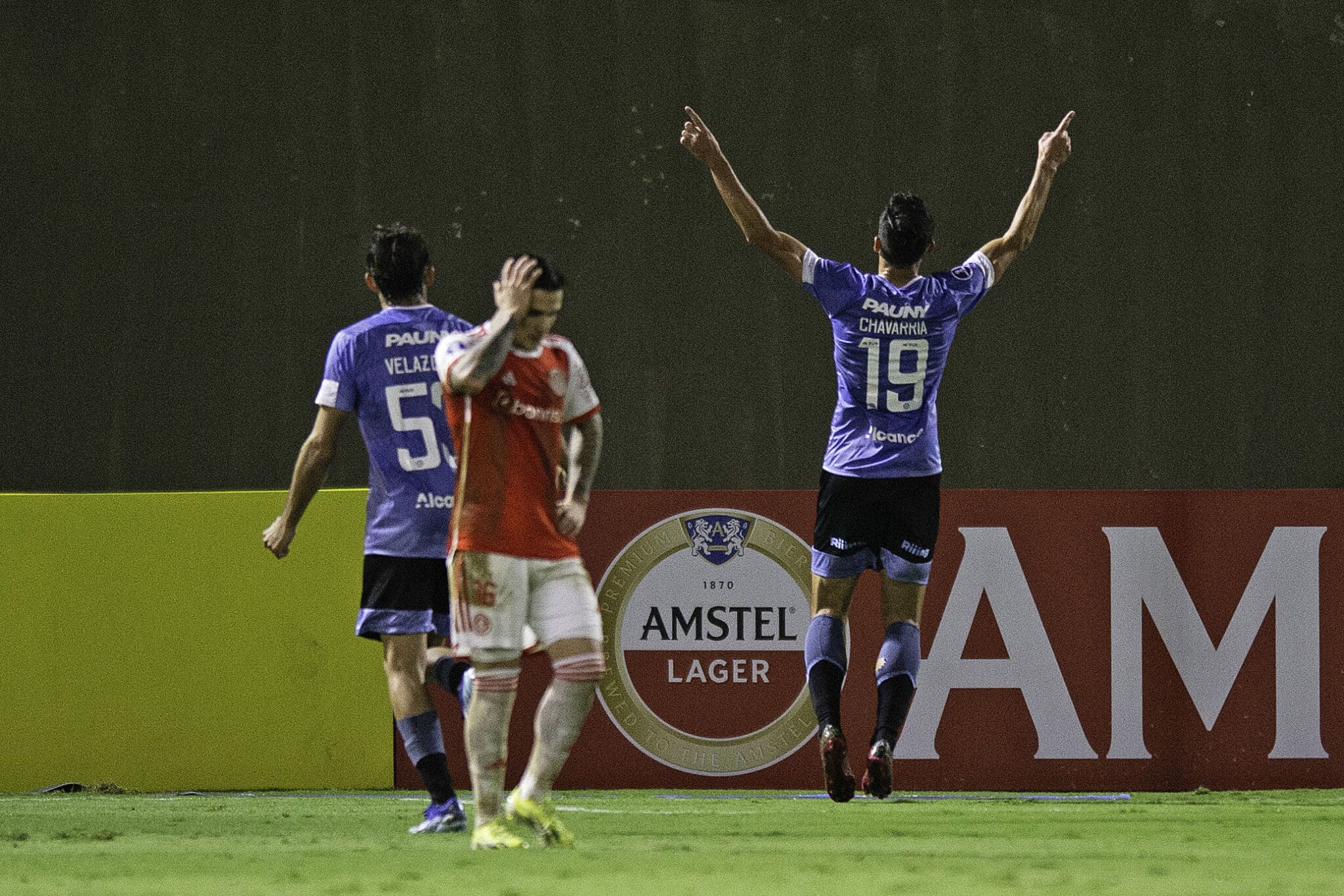 Paranaense vs. Belgrano, duelo de ida de los 8vos de final de la Copa Sudamericana.
