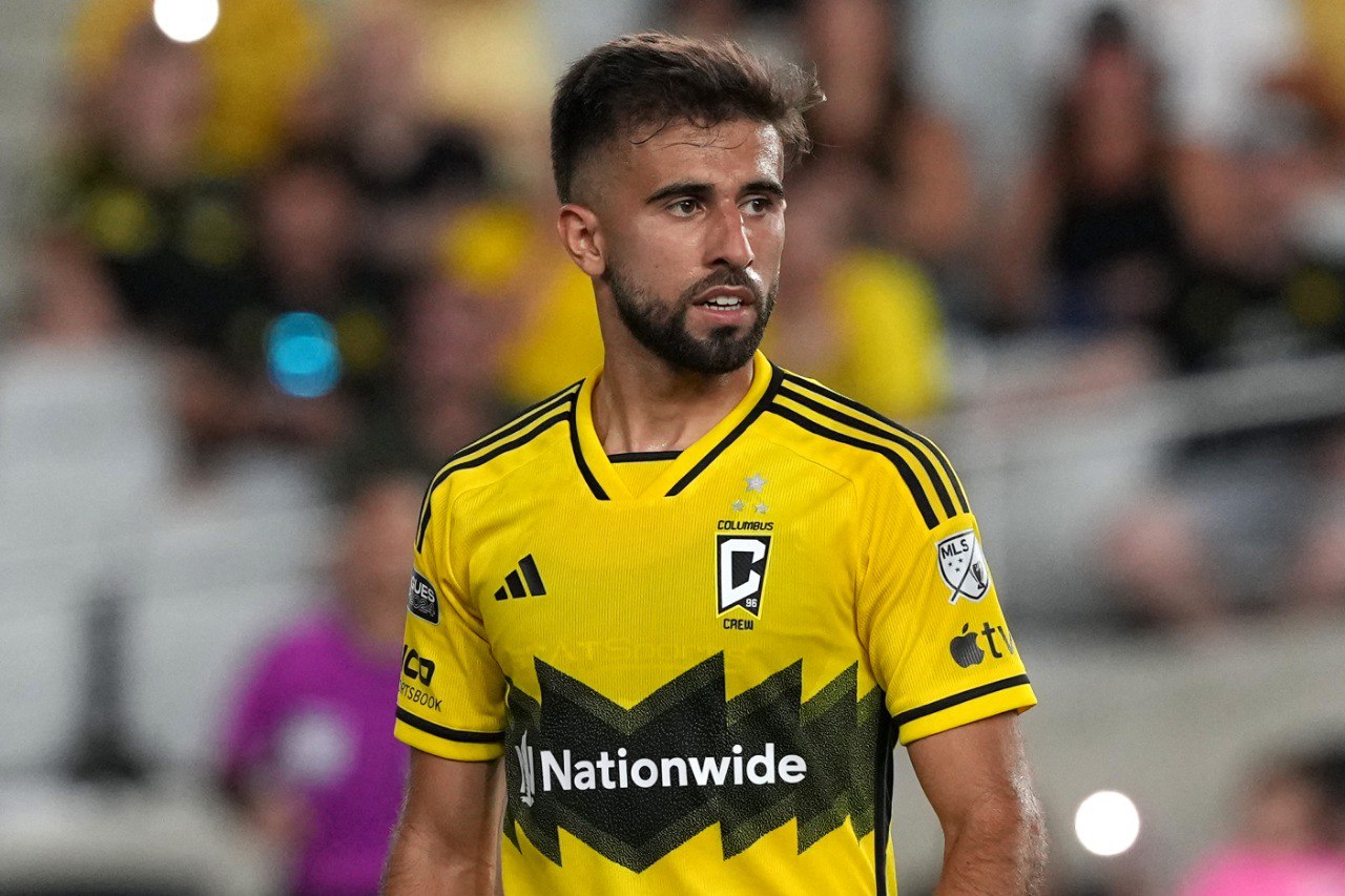 Diego Rossi con Columbus Crew de la MLS disputando un partido de Leagues Cup, rumor para pase a Deportivo Toluca.