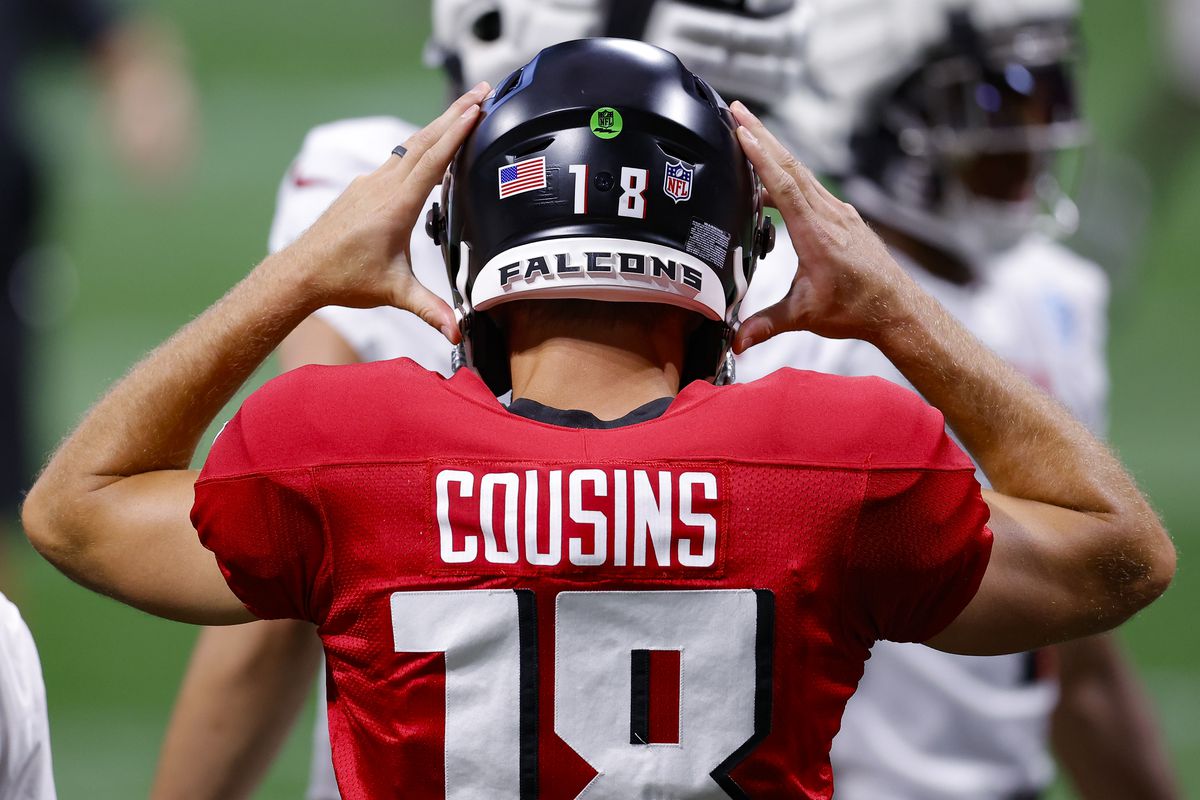 Kirk Cousins llegó a los Falcons y uno de los pases más fuertes para esta temporada de la NFL.