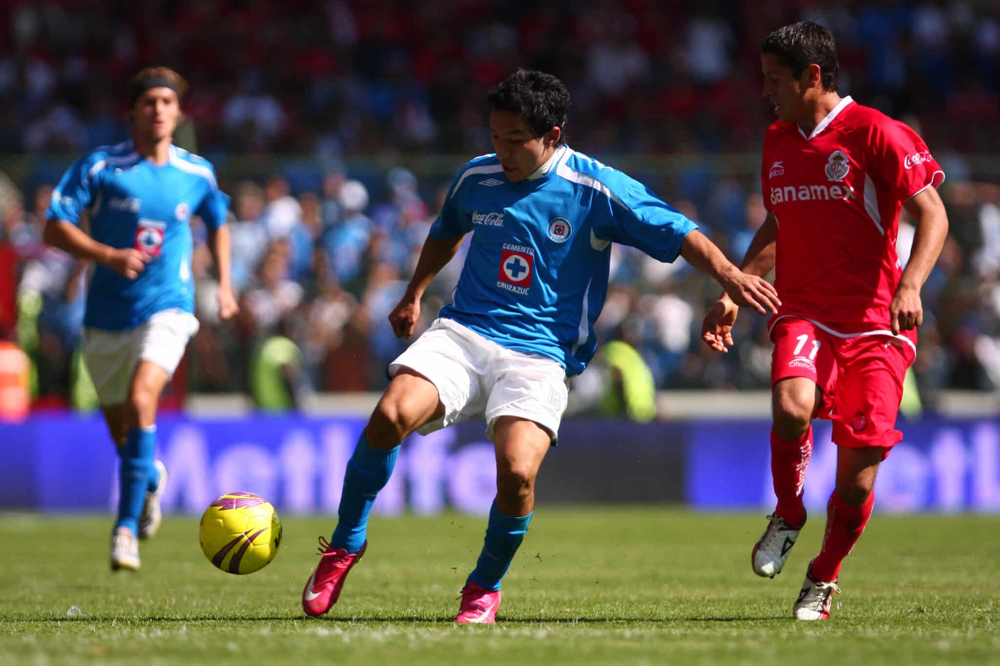 El hijo de la leyenda de Cruz Azul se caracteriza por su olfato goleador.