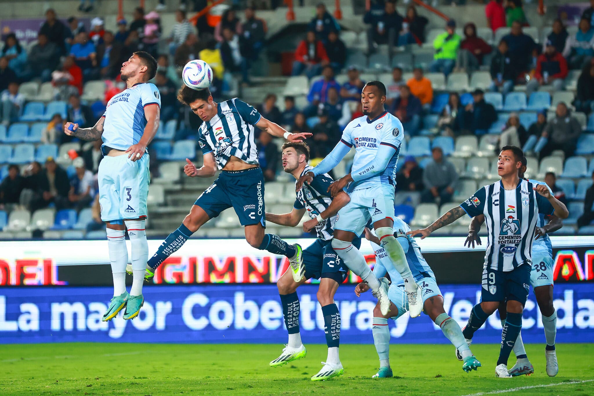 Pachuca vs Cruz Azul se volverán a medir en una edición más del "Clásico Hidalguense".