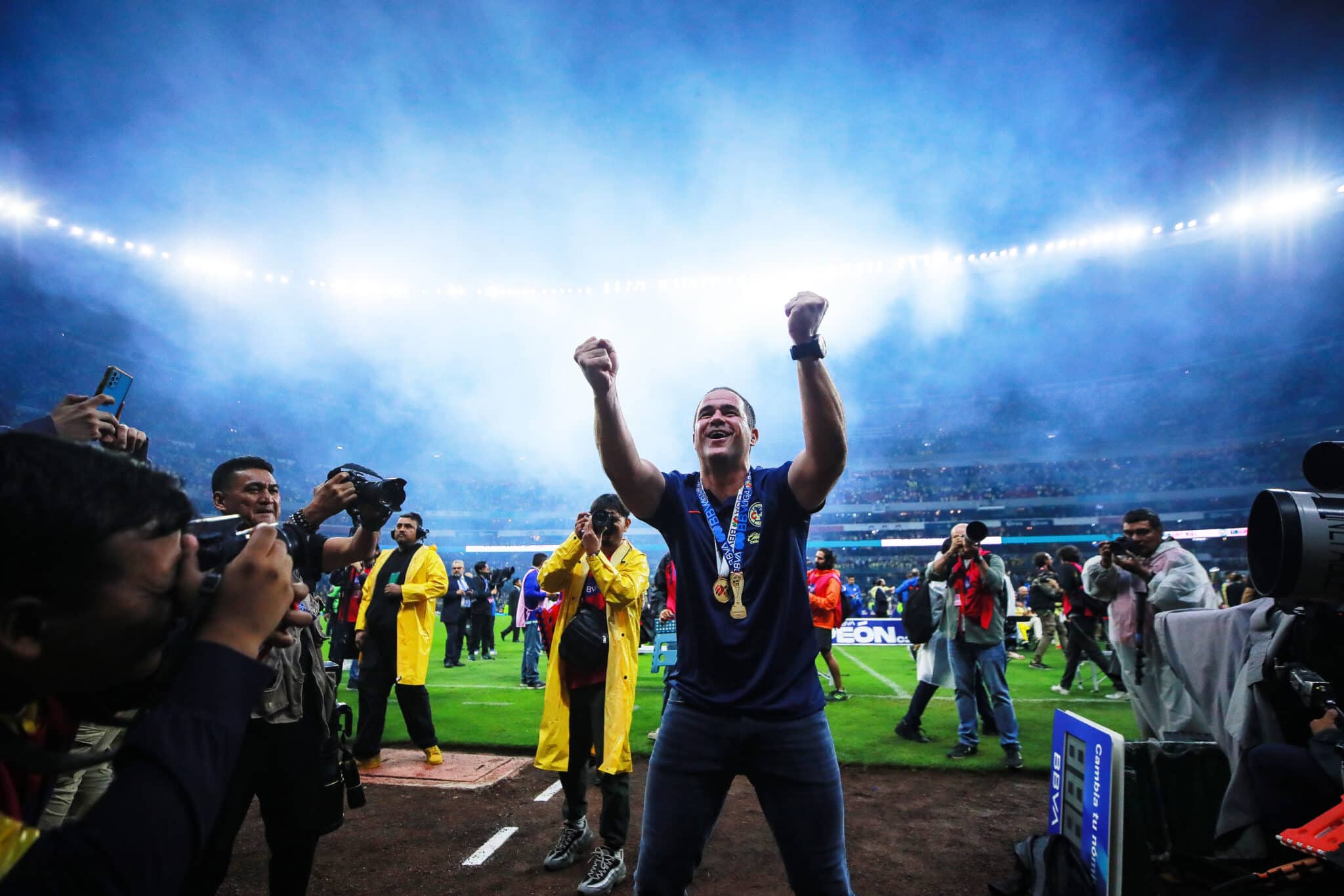 Con América, Jardine puede convertirse en el técnico más ganador en la historia del club.