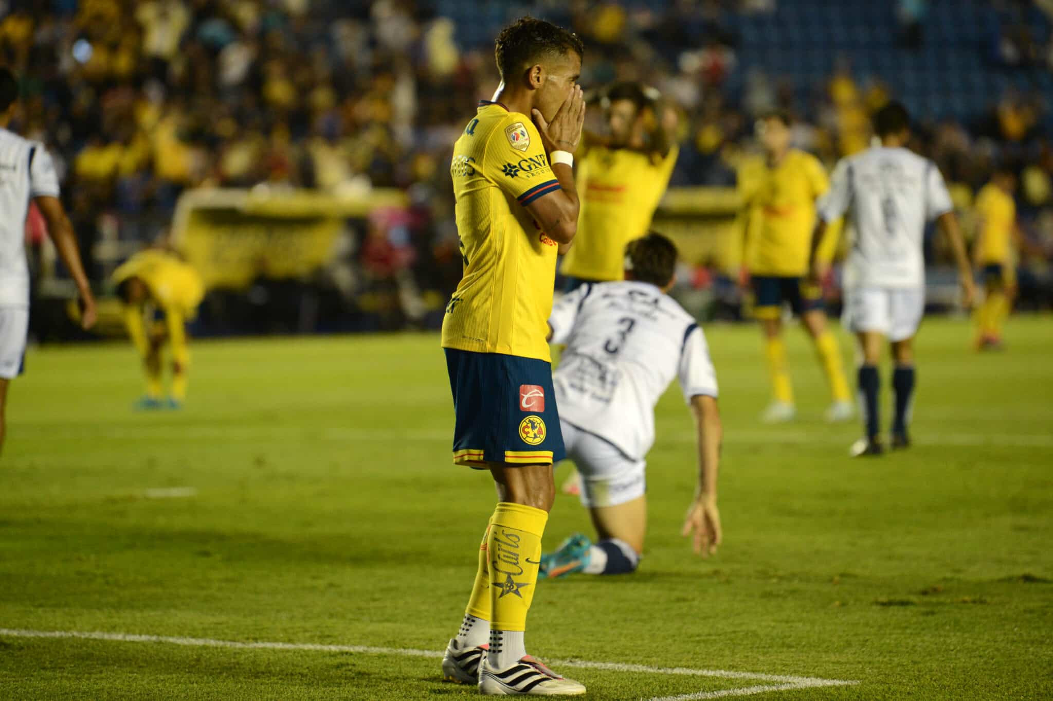 Atlético Nacional y América empataron a dos en los Estados Unidos.